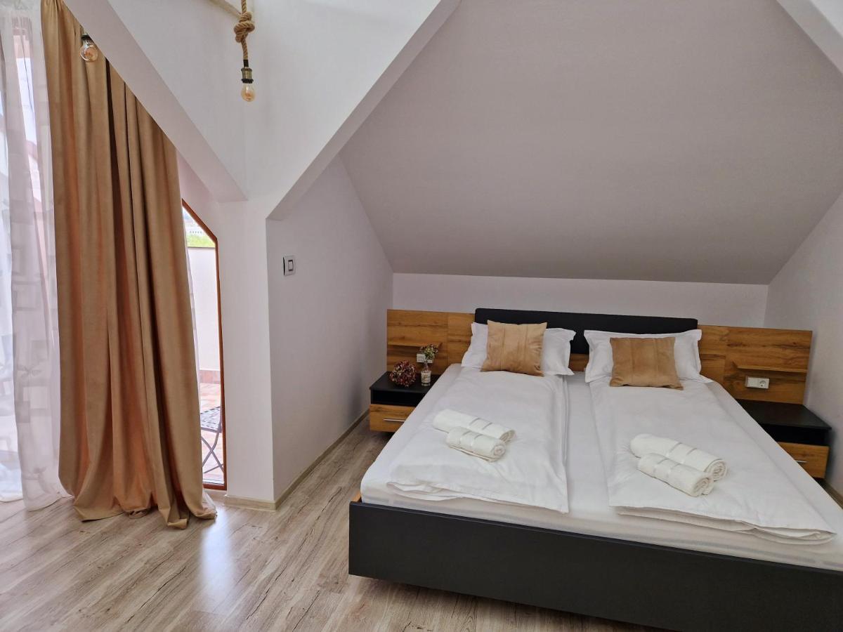 Ori Orange Studio Malul Muresului Arad Exterior foto